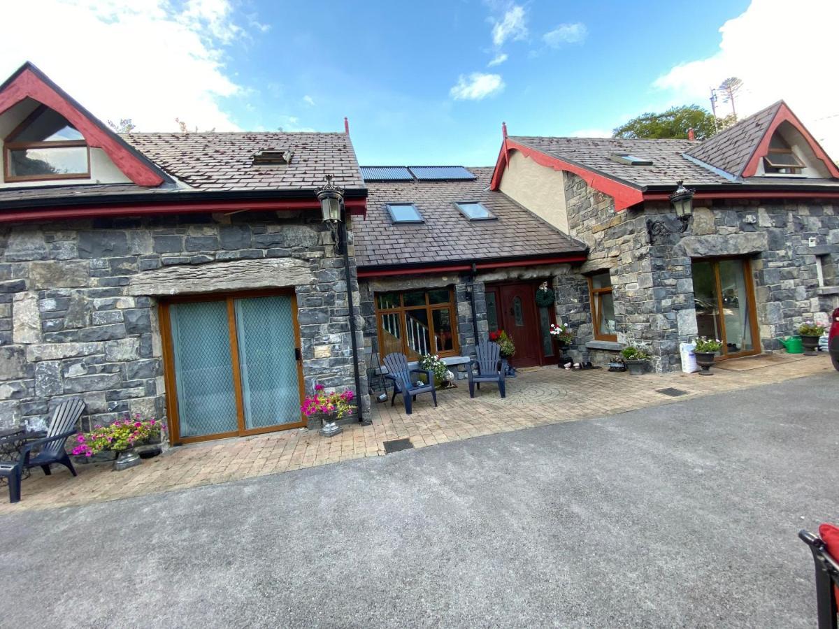 Salmon Weir Lodge Cong Esterno foto