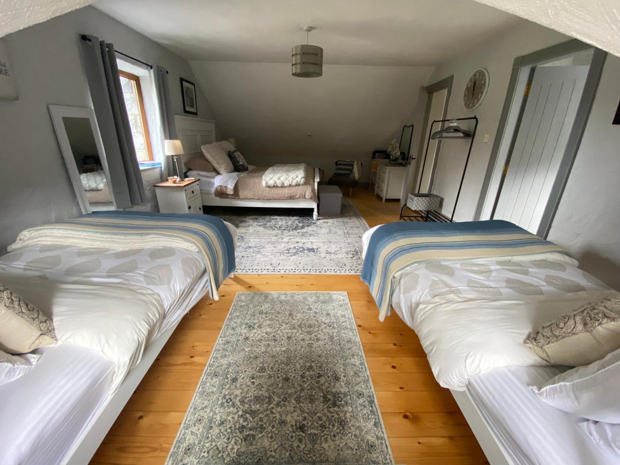 Salmon Weir Lodge Cong Esterno foto